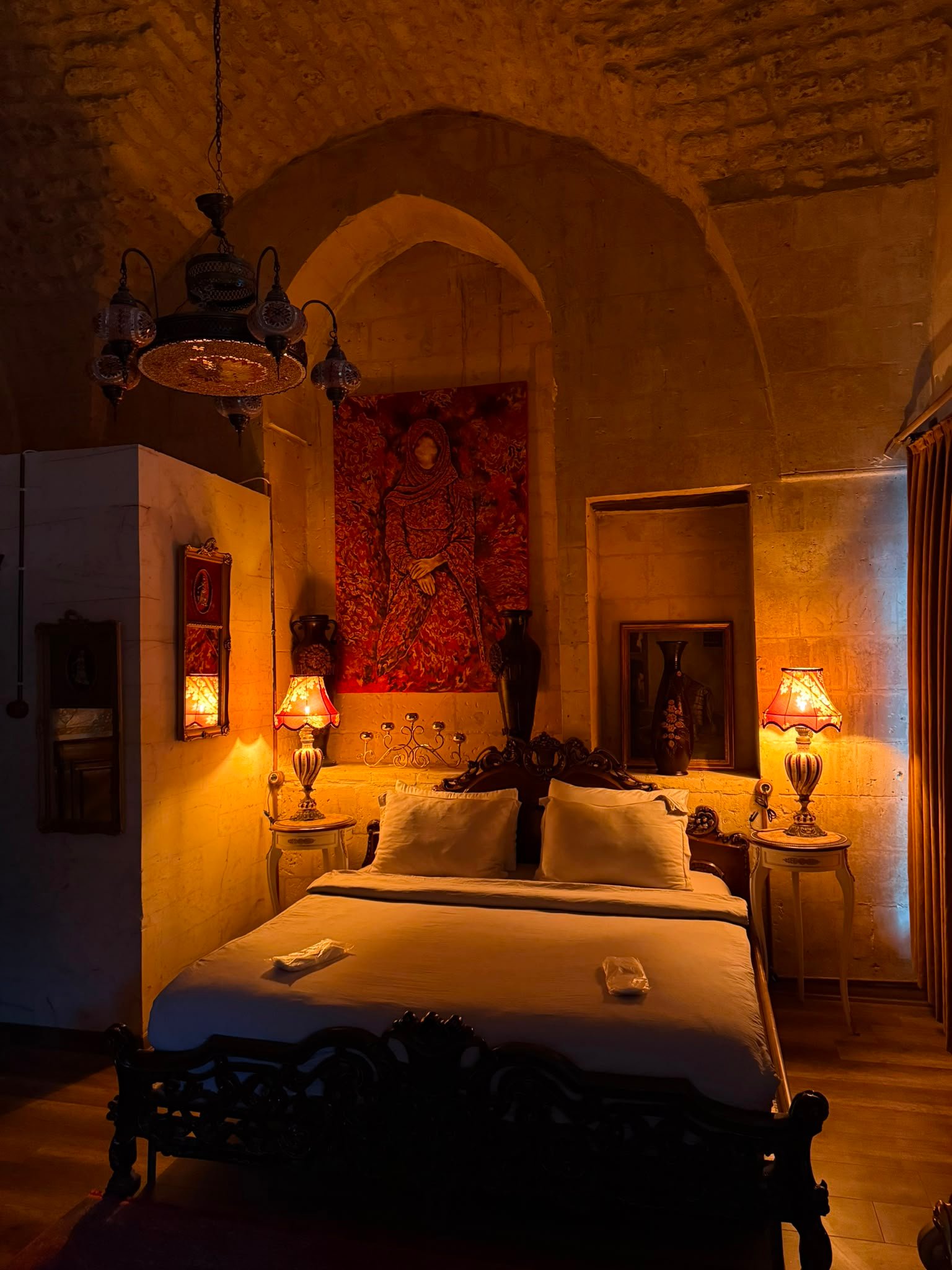 Urfa Konukevi Rezervasyon : 0537 036 20 63 urfakonukevi.com.tr